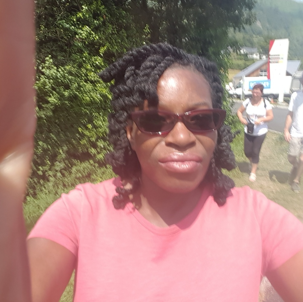 Meet your Posher, Natasha